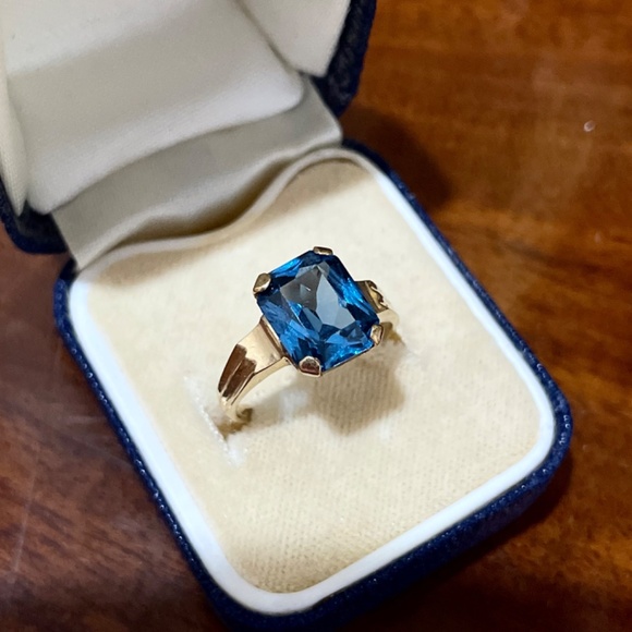 Vintage London Blue Topaz 10K Gold Ring 4.5ct Size 6 Retro Jewelry - Picture 6 of 11